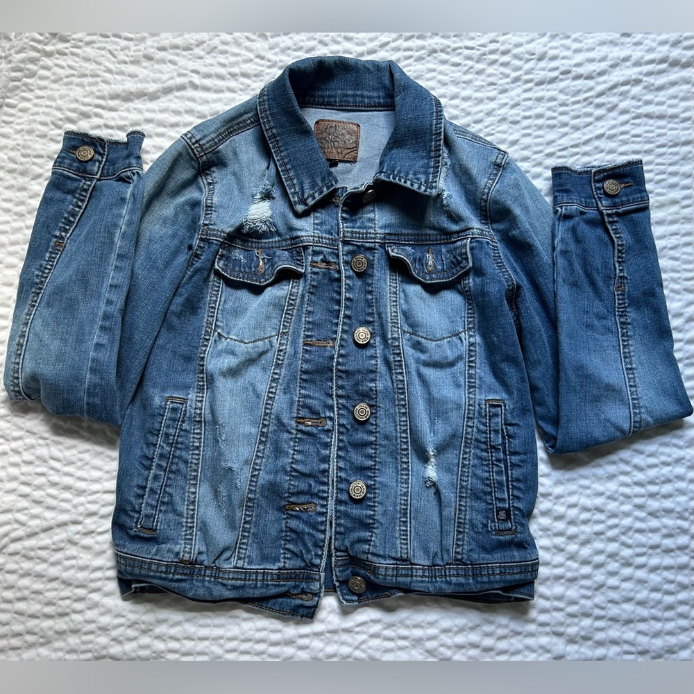 Classic Blue Denim Jacket - Women